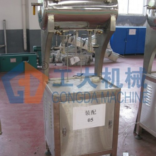 Bottle filling machine with double heads